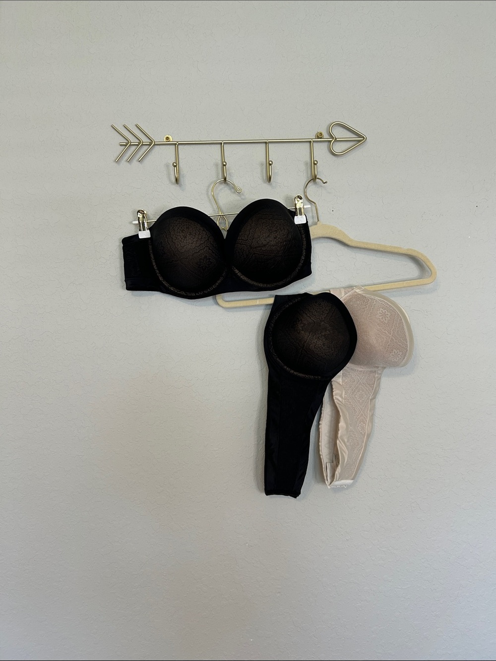 Ambrielle Strapless Bra Lot of 3 Size 42C 2-Black 1-Nude